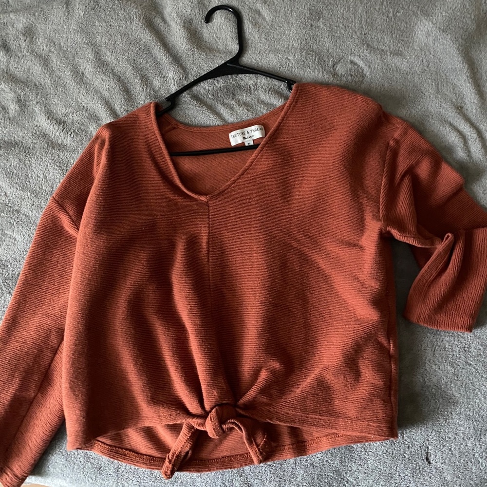 Crop sweater top